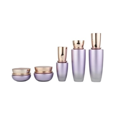 Kosmetisches Verpacken mit metallischen verpackenden Glas-Cosmeitc Flaschen der Kappen-130ml Skincare