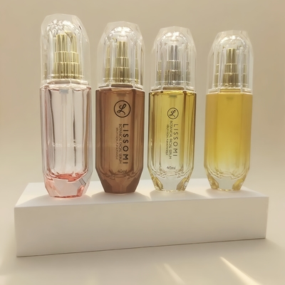 Kosmetische Glaslotions-Flasche Hexahedral Diamond Appearance der Pumpen-Presse-120ml