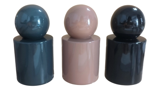 Kundenspezifische 30ml & 50ml Luxus-Parfümflaschen aus Glas  Zerstäuber- oder Serum-Pump-Glasflasche mit rundem Ballverschluss für Serumprodukt