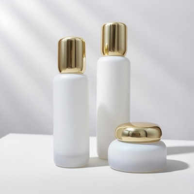 Kosmetische Verpackung Glas Lotion Flasche Creme Tiegel Hautpflege Behälter mit goldener runder Kappe