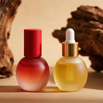 Individuelle Gradienten 30ml/40ml/50ml Glas-Serumflasche für Hautpflege mit Gesichtsfeuchtigkeits-Tropfer - Kosmetikverpackung